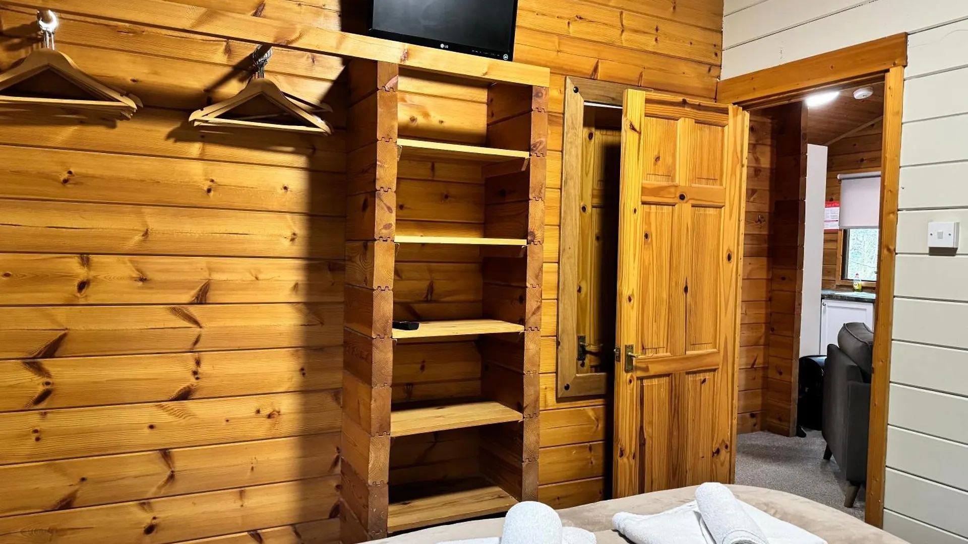 Campsite Sherwood Castle By Liv Retreats Nottingham United Kingdom